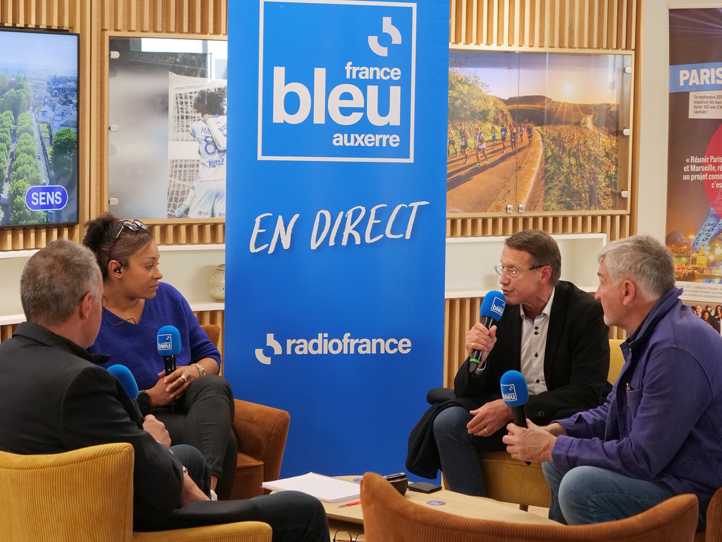 Diffusion de l'émission 100% sport en direct du bâtiment du Département de l'Yonne