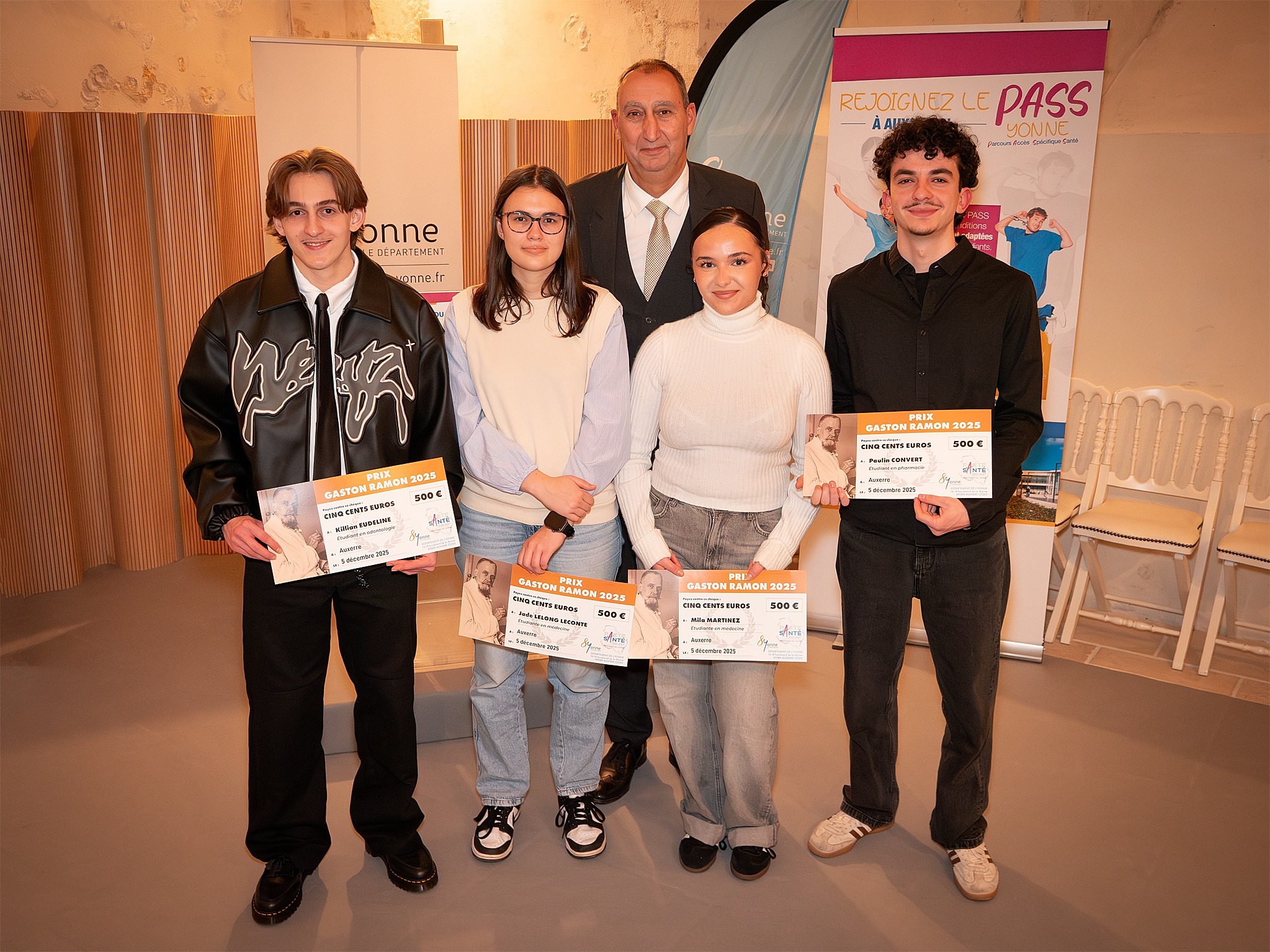 Prix Gaston Ramon : le Département met à l’honneur les étudiants du ...